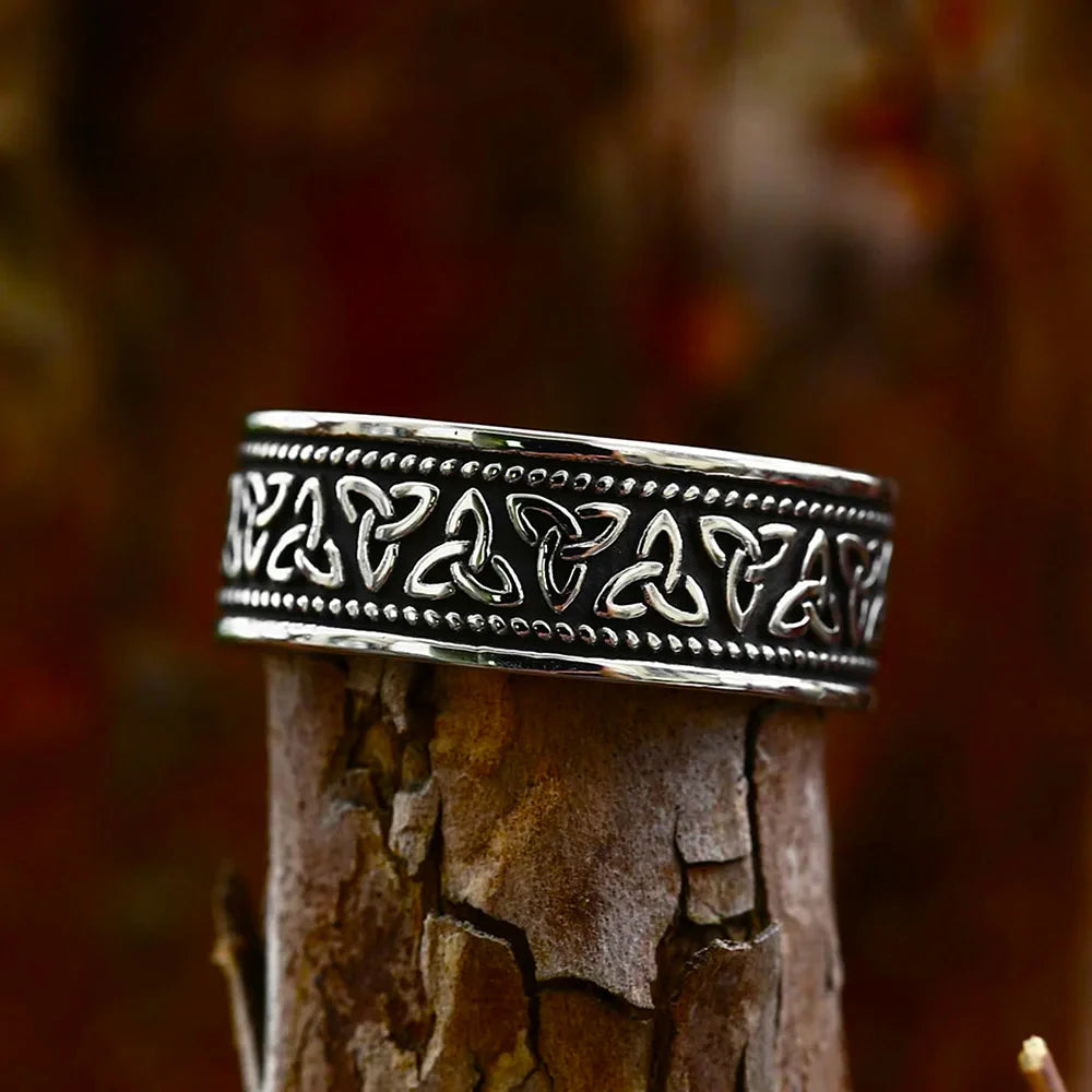 ANILLO LISO VIKINGO NUDO